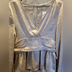 The Westside Floral Wrap Waist Top.  Beige Dark sz MEDIUM